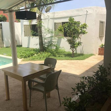 Le Hbr De Saly Hotell Exteriör bild